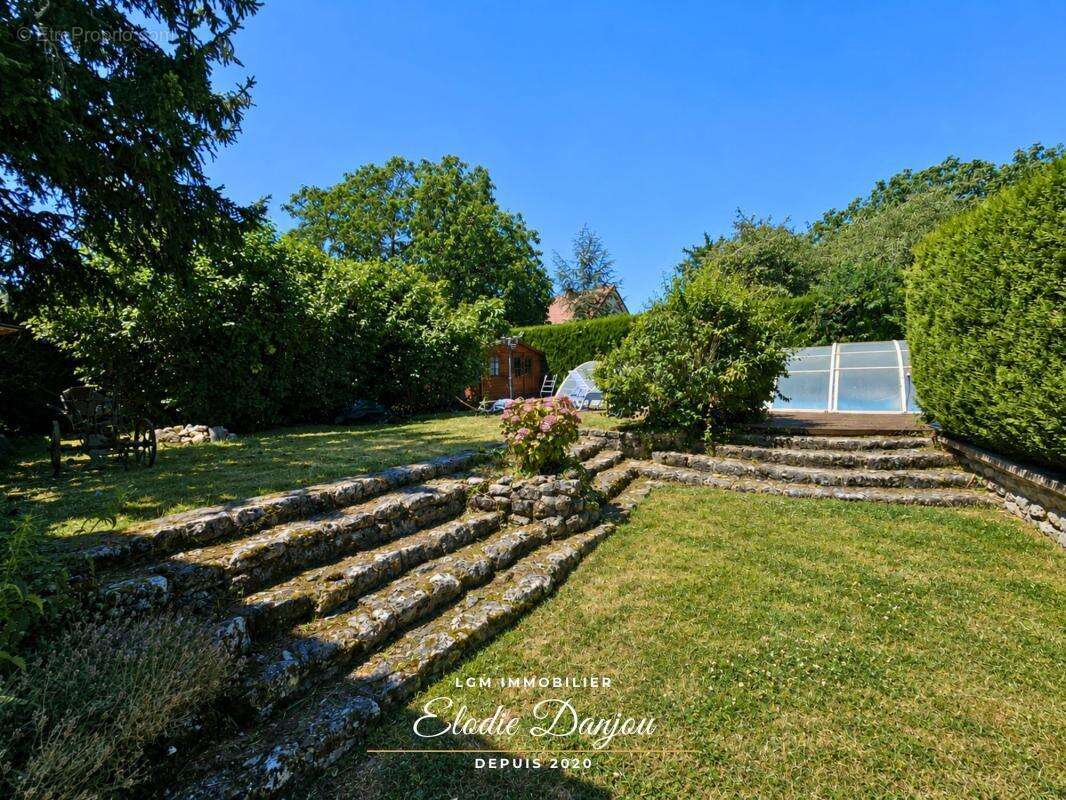 Maison en pierre avec 3 chambres, piscine et dépendances – À 10 minutes de Châteaudun - photo 13