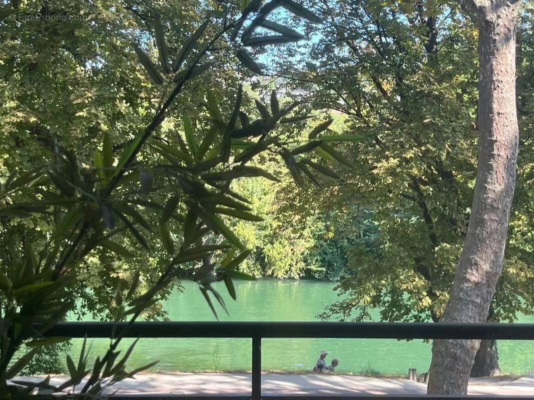 Appartement à SAINT-MAUR-DES-FOSSES