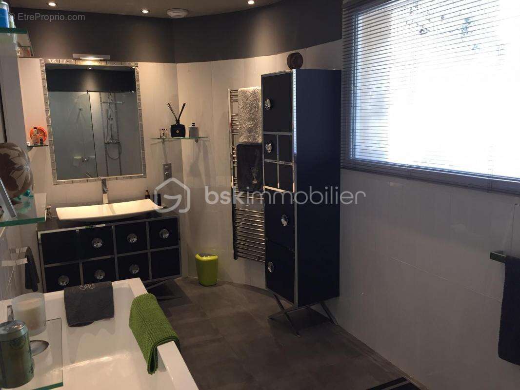 Maison à AIX-EN-PROVENCE