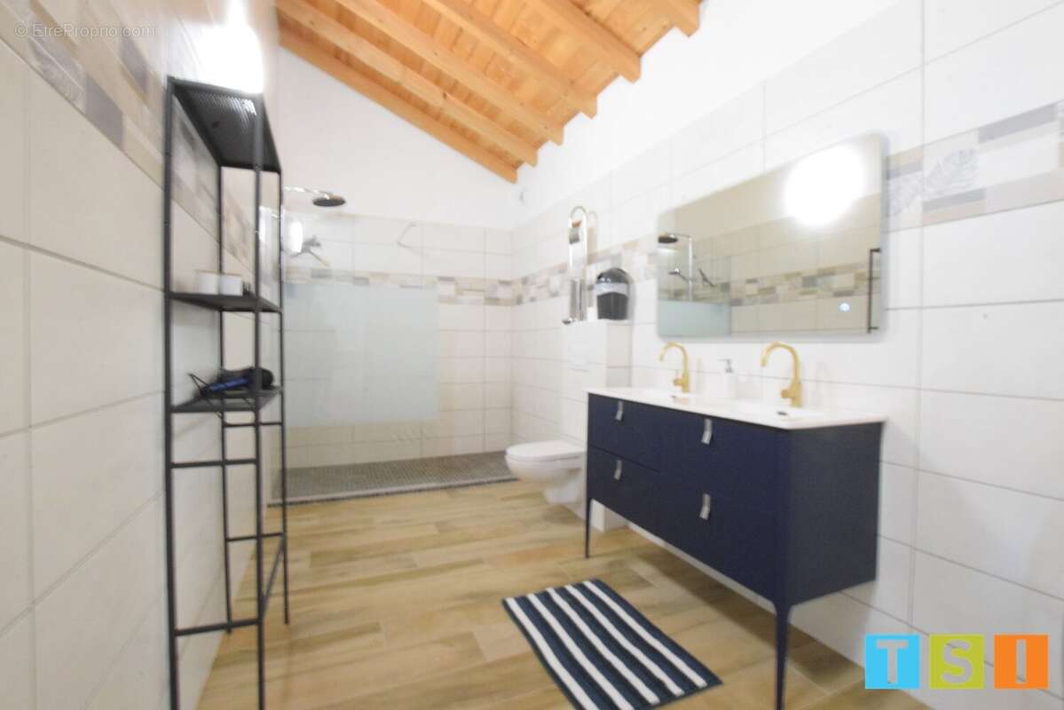 Secteur Comminges : Superbe maison familiale et gîte et/ou activité de chambres d'hôtes et gîte. Piscine et terrain sécurisé - photo 19
