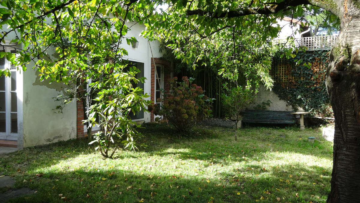 Maison à TARBES