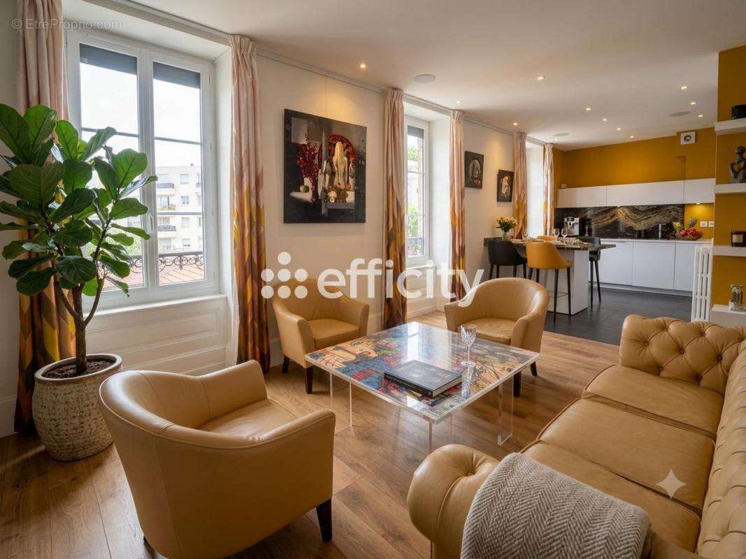 Appartement à CHAMALIERES
