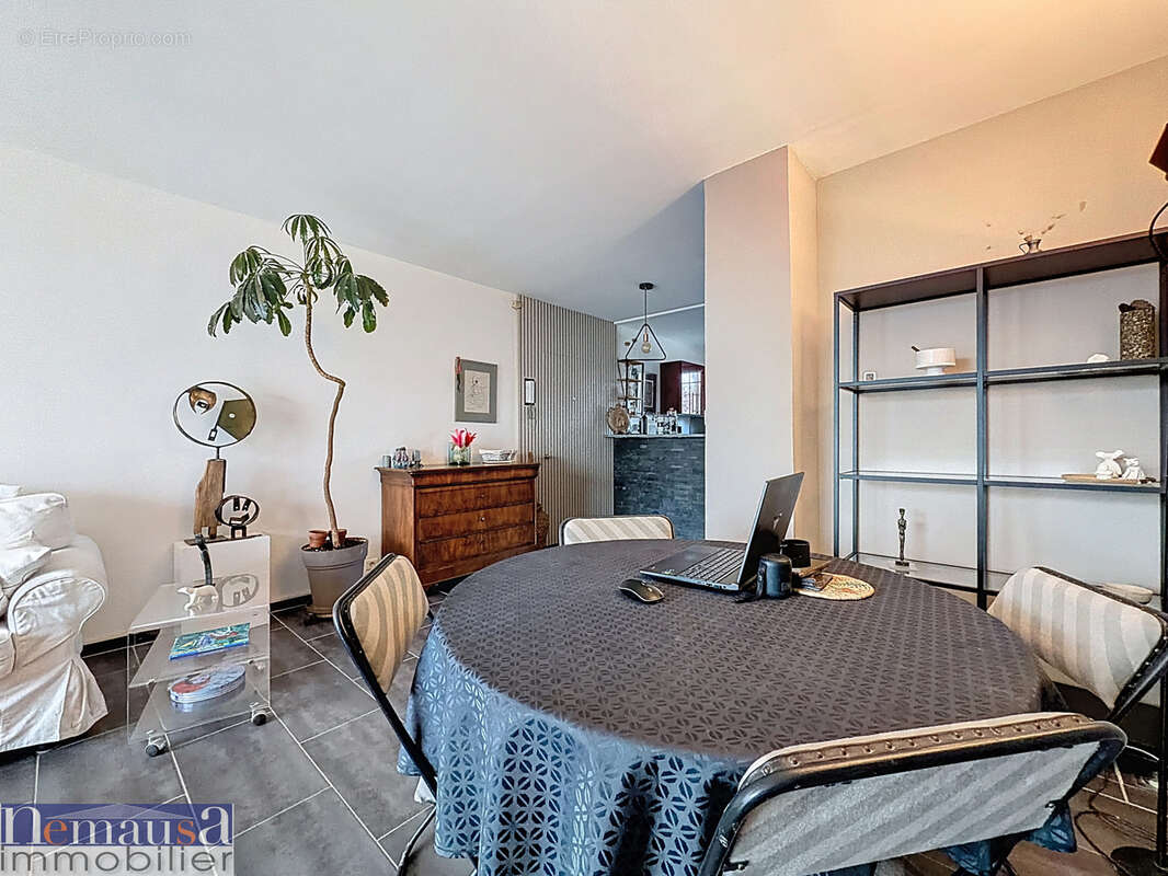 Appartement à NIMES
