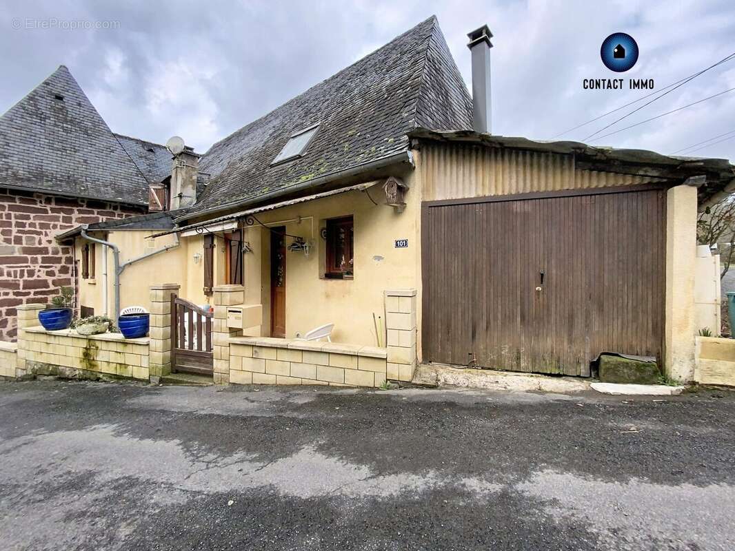 Maison à OBJAT