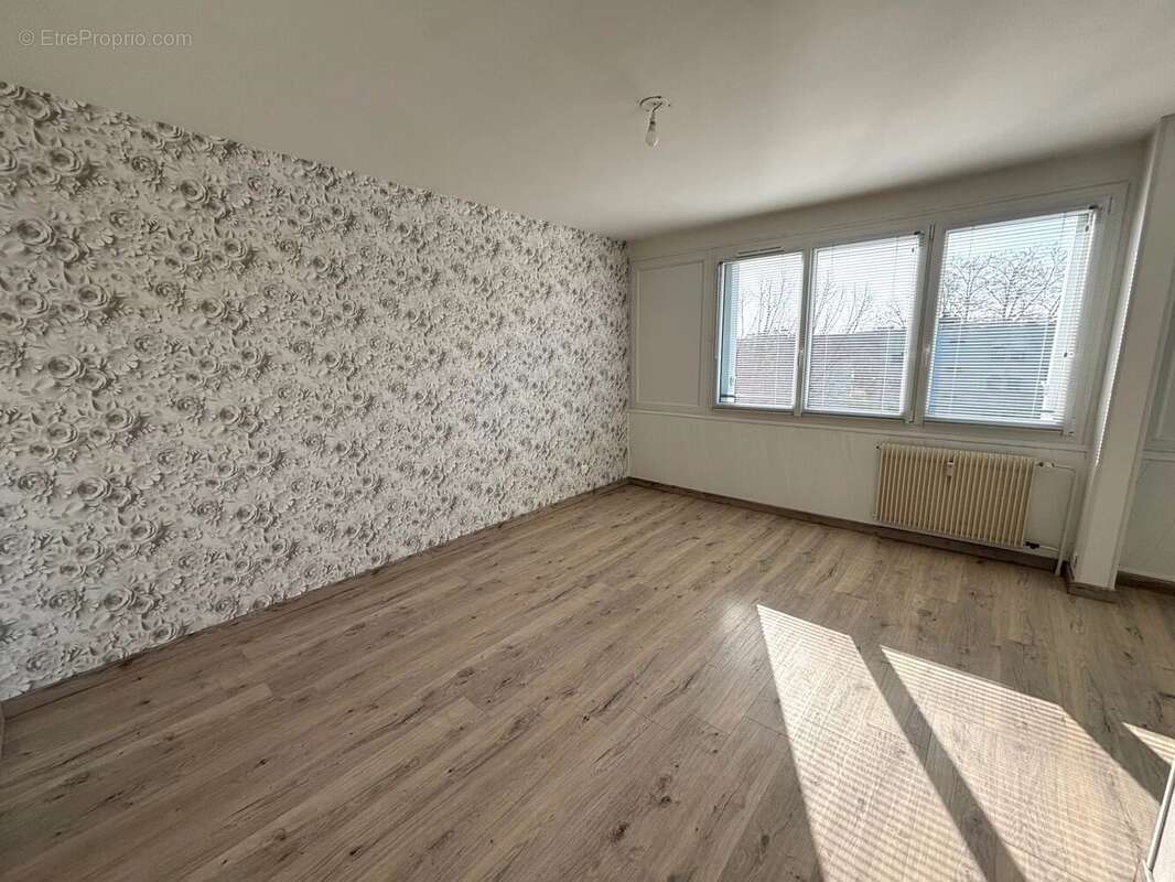 Appartement à QUETIGNY