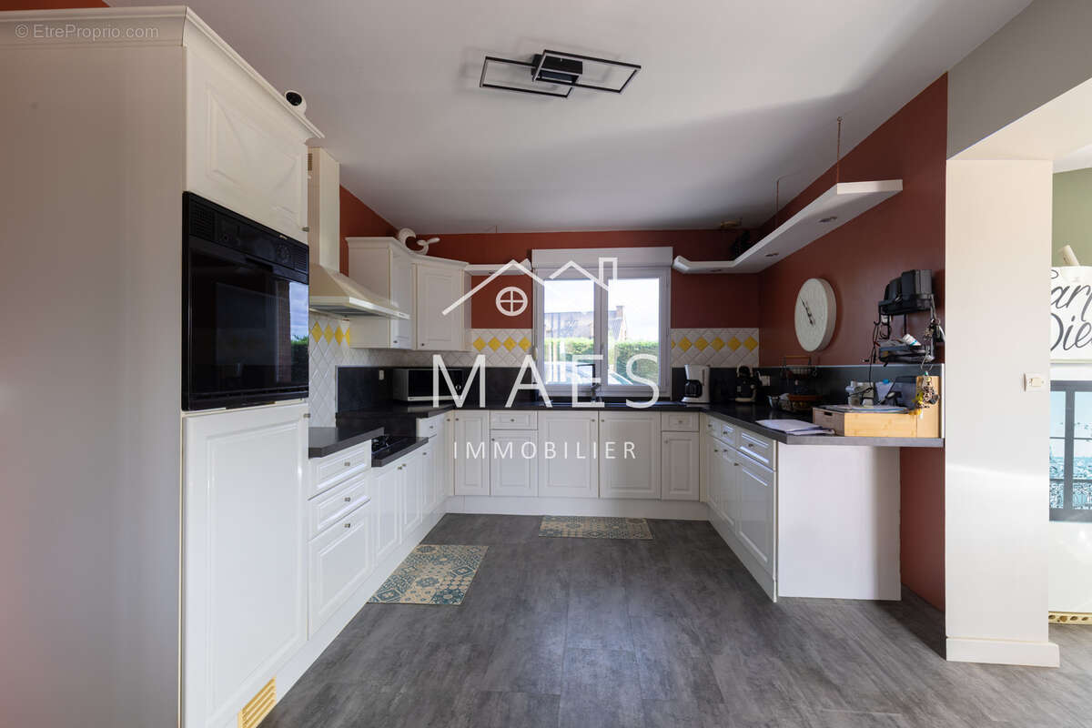 Fromelles   maison semi-plain-pied   5 chambres   piscine   garage de 100 m2 - photo 4