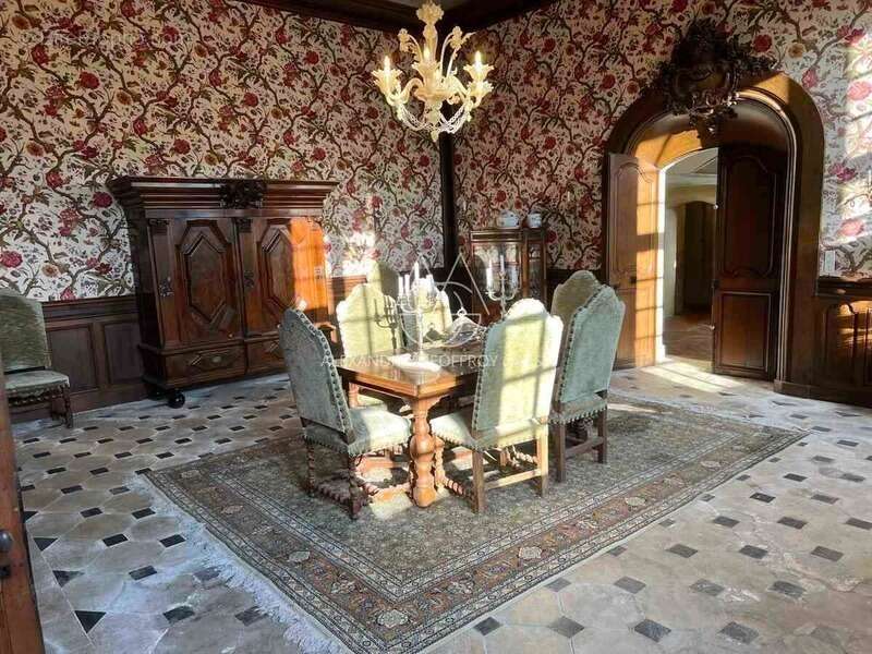 Maison à CHATEAU-GONTIER