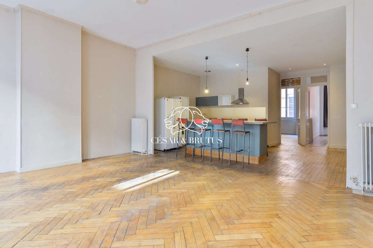 Appartement à LYON-2E