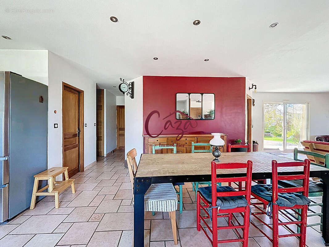 Maison à QUINSAC