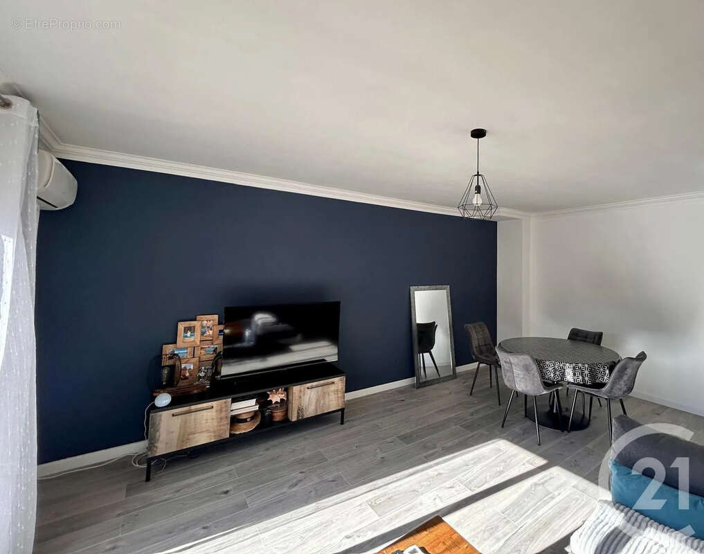 Appartement à LE CANNET