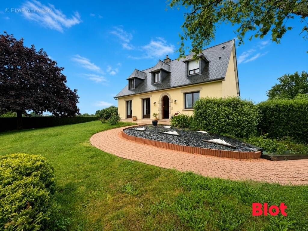 Maison à BEDEE