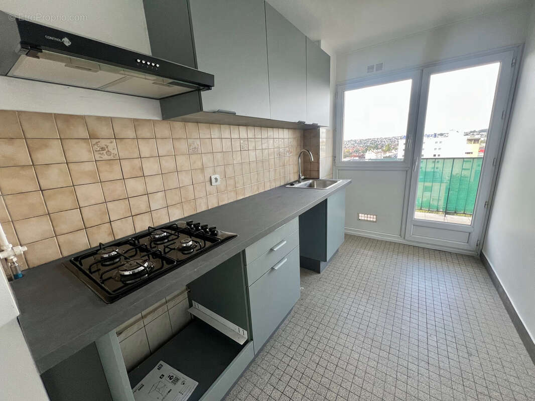 Appartement à VIRY-CHATILLON