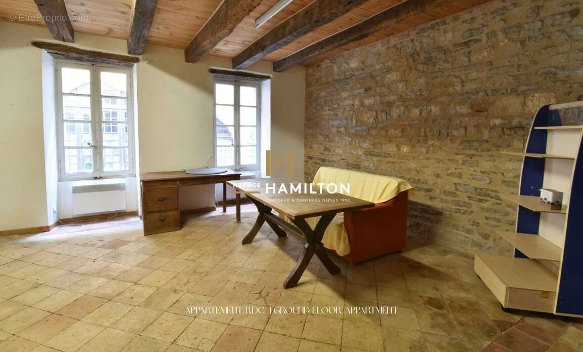 Appartement à CORDES-SUR-CIEL