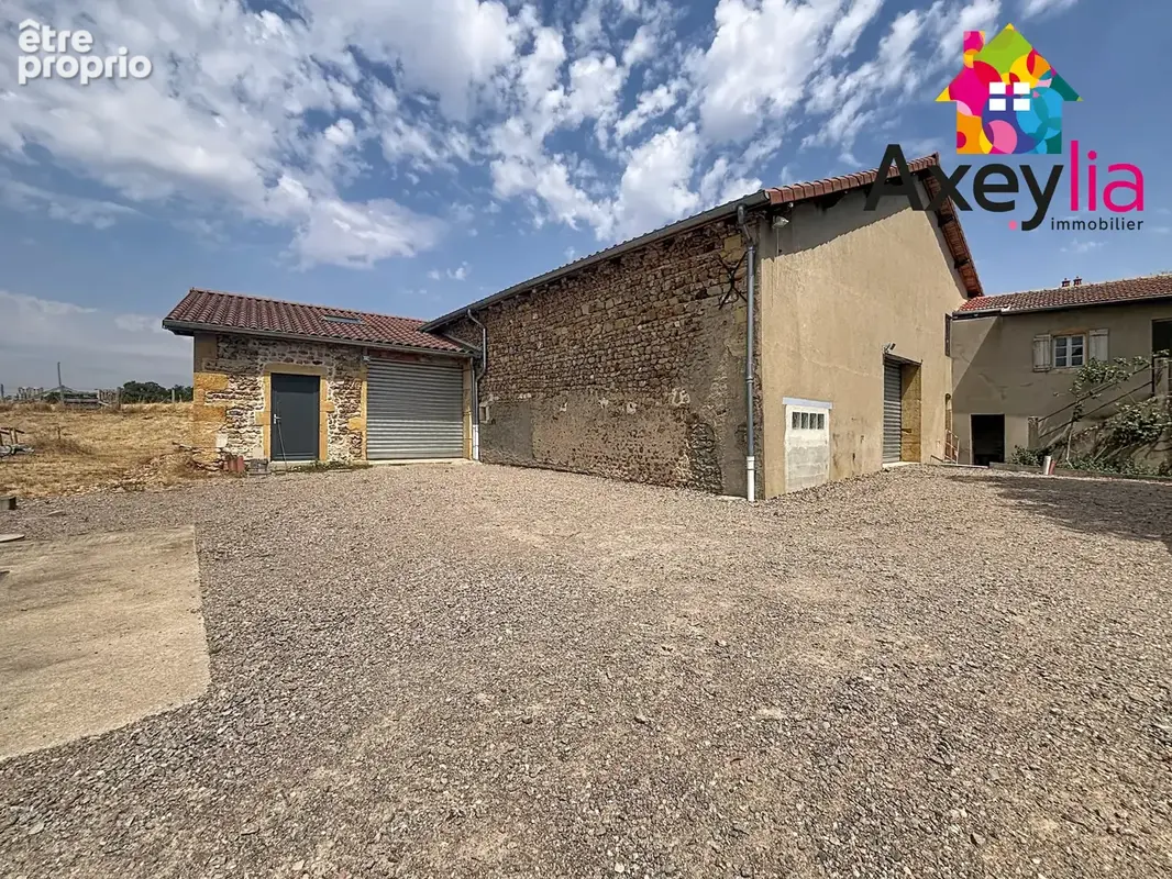 A vendre- iguerande- maison bioclimatique avec dépendances - photo 9