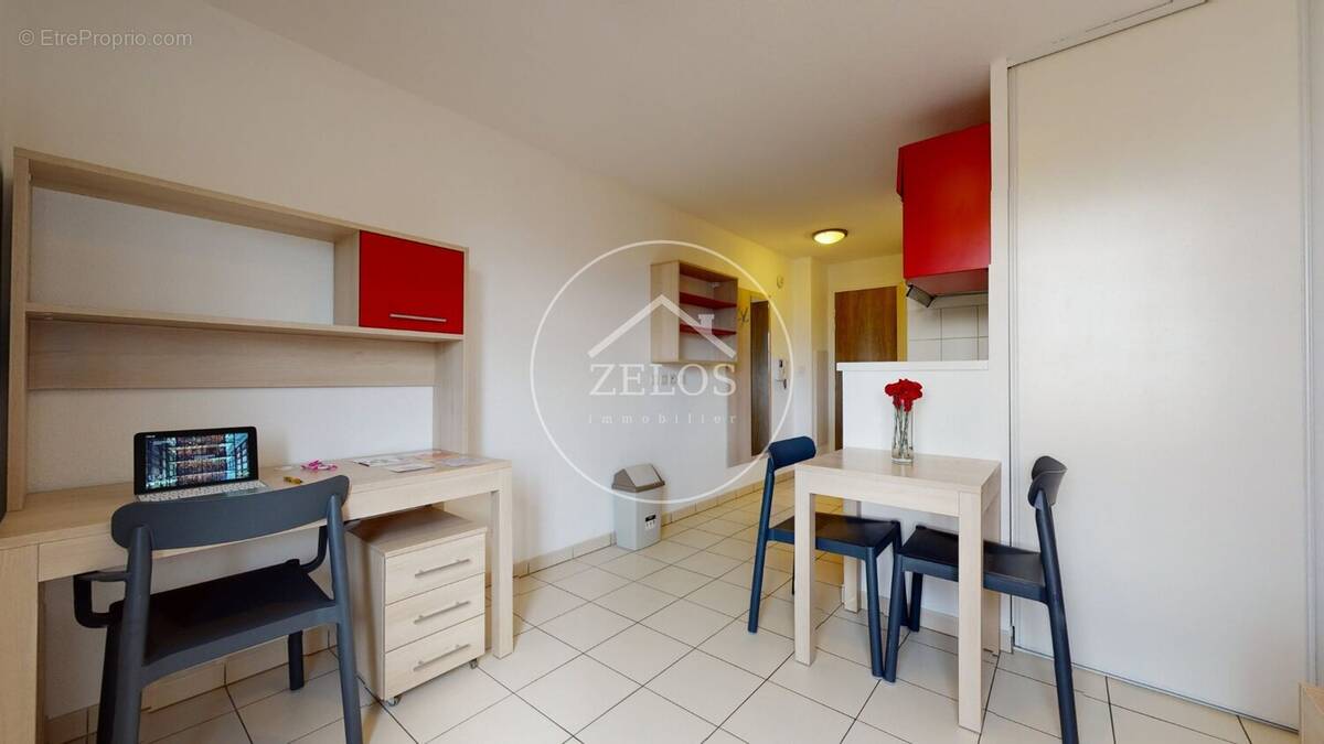 Appartement à MAISONS-ALFORT