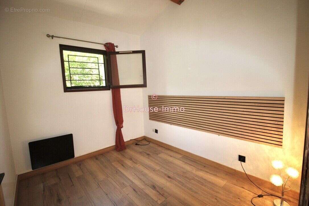 Appartement 50 m² à Cavalaire-Sur-Mer  - photo 7