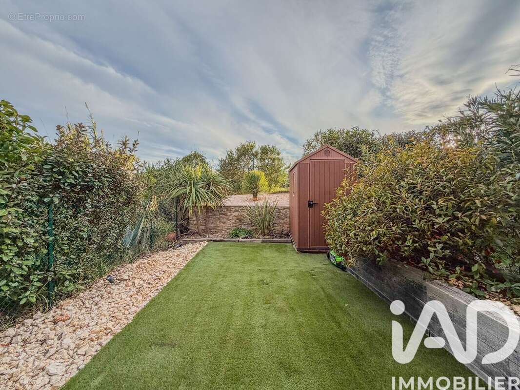 Photo 7 - Maison à ROQUEBRUNE-SUR-ARGENS