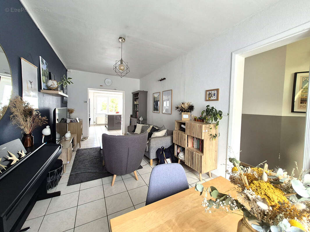 Maison à PREMESQUES