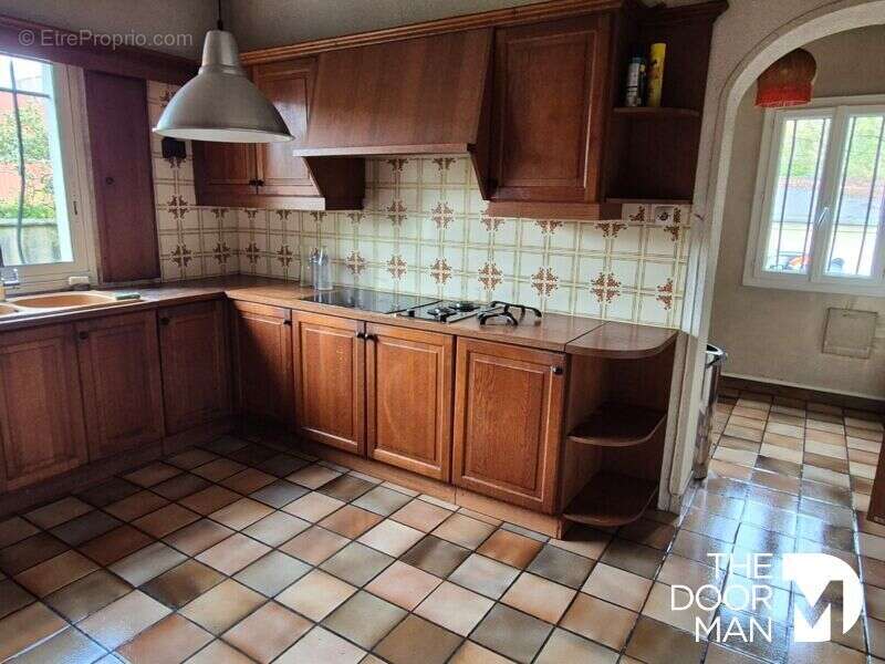 Maison à LE PERRAY-EN-YVELINES