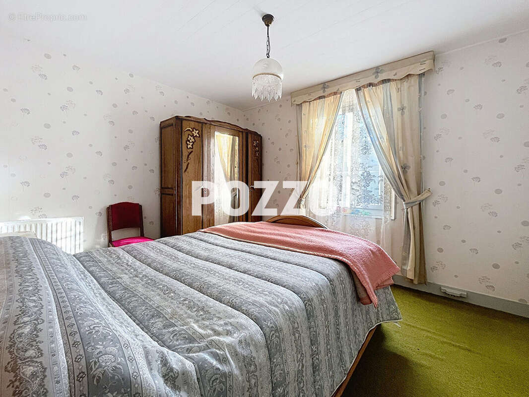 Maison à SAINT-SEVER-CALVADOS