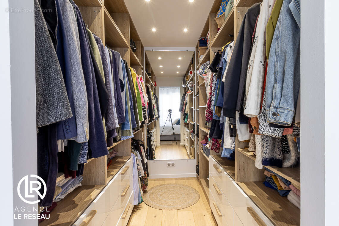 Appartement à PUTEAUX