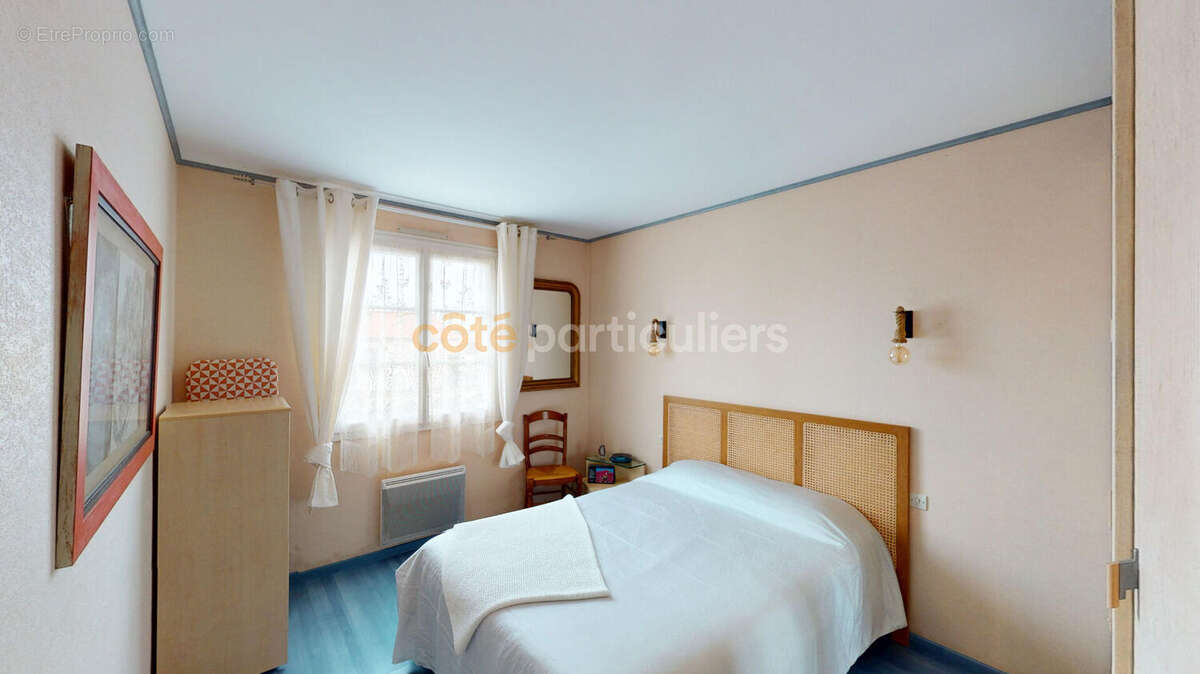 Maison à LES HERBIERS