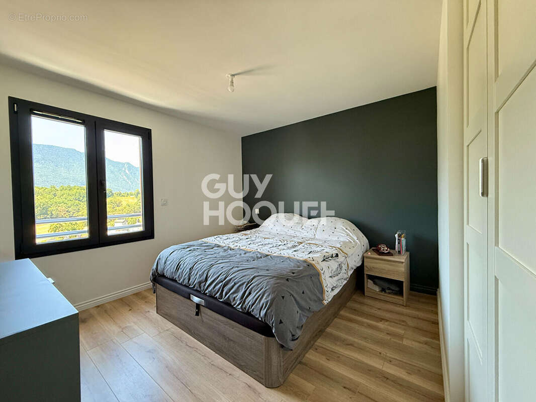 Maison à VIVIERS-DU-LAC