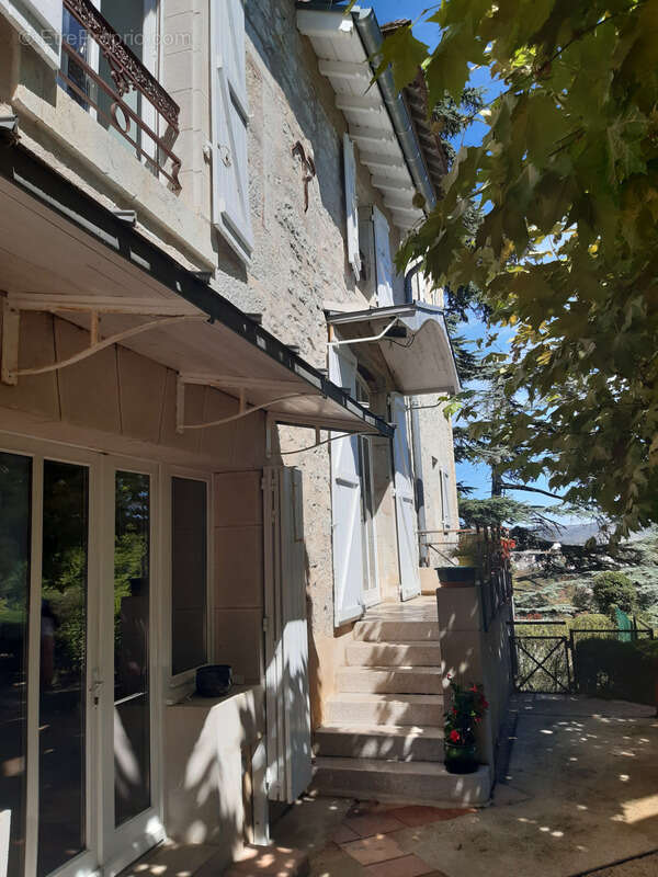 Maison à CAHORS