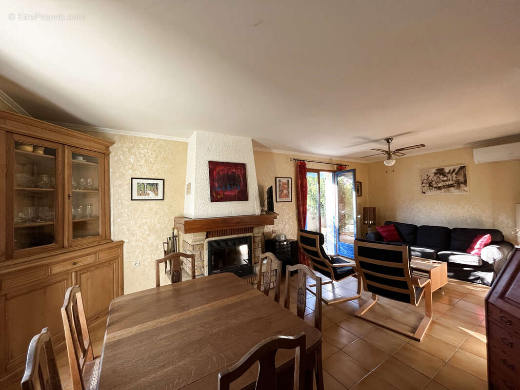 Maison à MONTBRUN-DES-CORBIERES