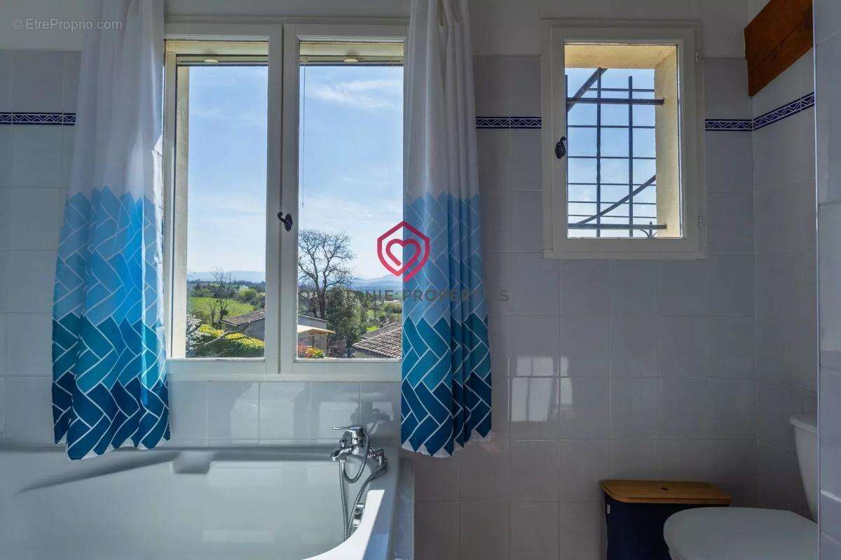 Maison à CAILHAU