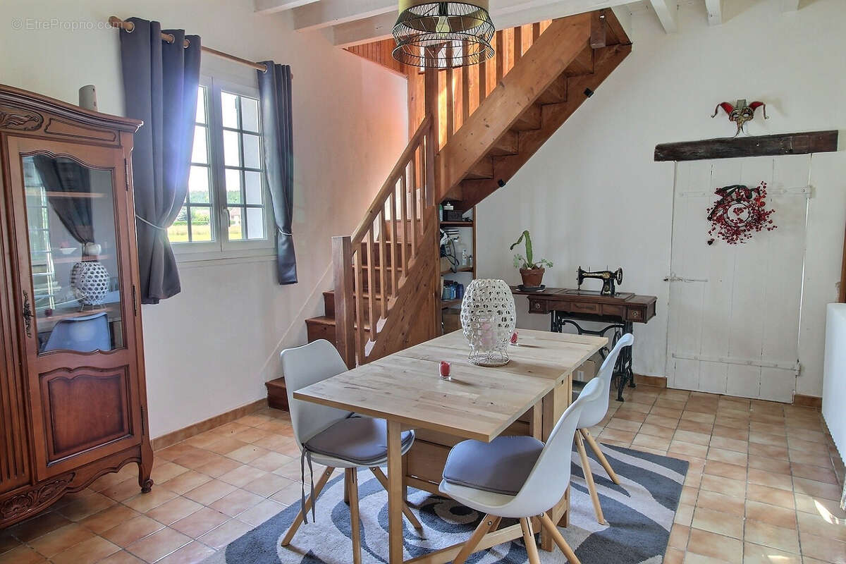 Maison à CHAUDON