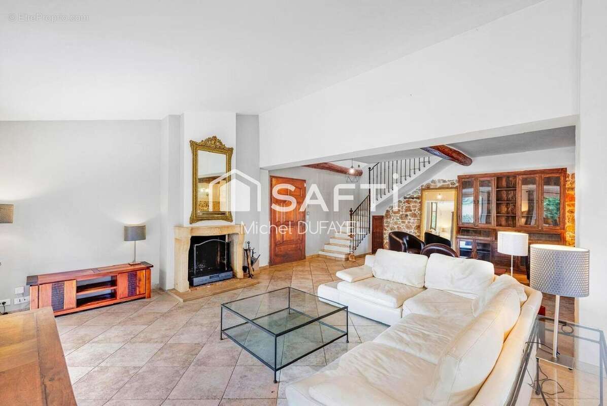 Photo 3 - Maison à BAGNOLS-EN-FORET