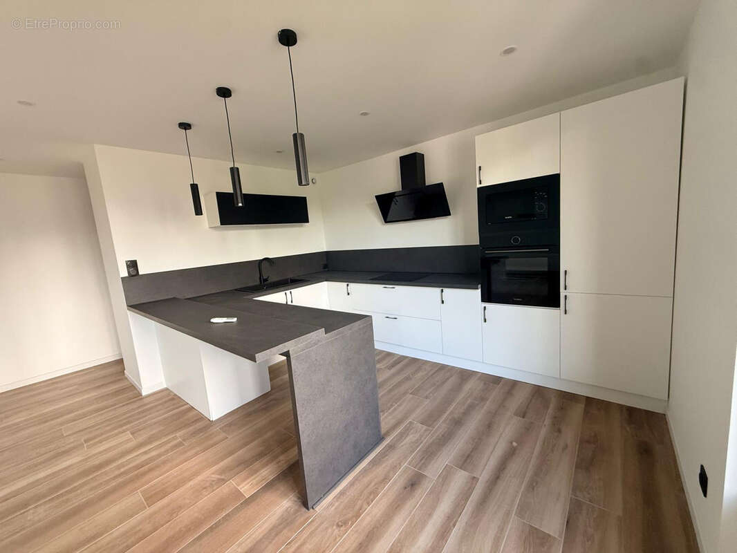 Appartement à ECHIROLLES