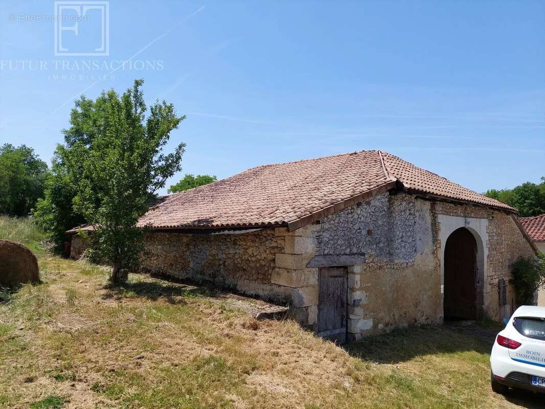 Maison à MAREUIL