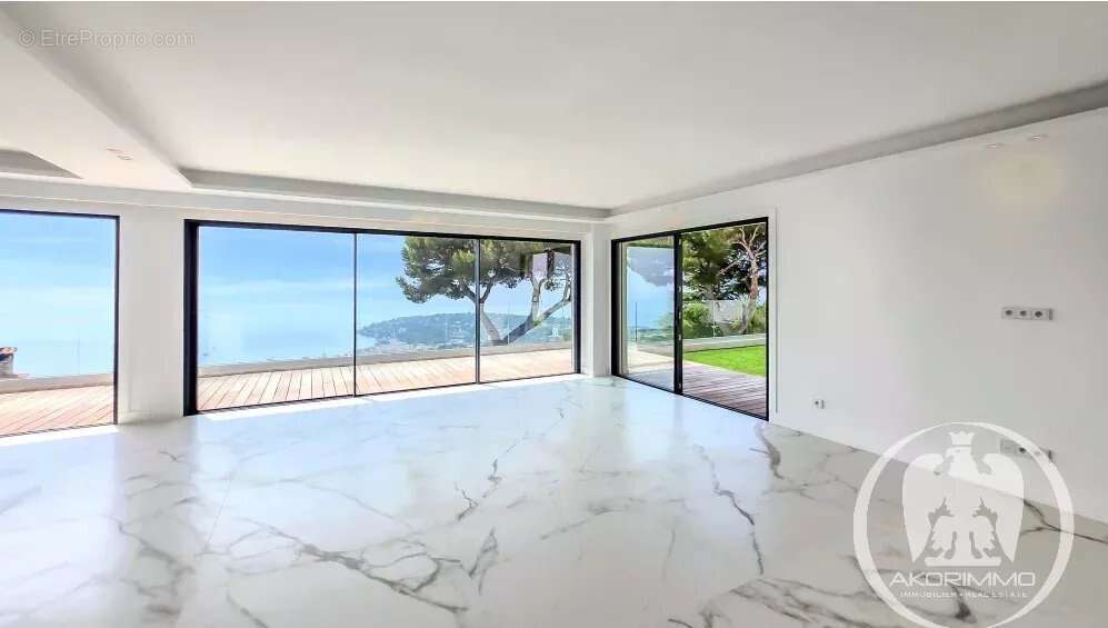 Maison à ROQUEBRUNE-CAP-MARTIN