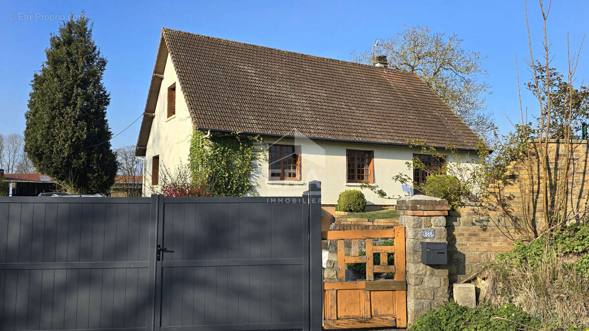 Maison à AUBERMESNIL-BEAUMAIS