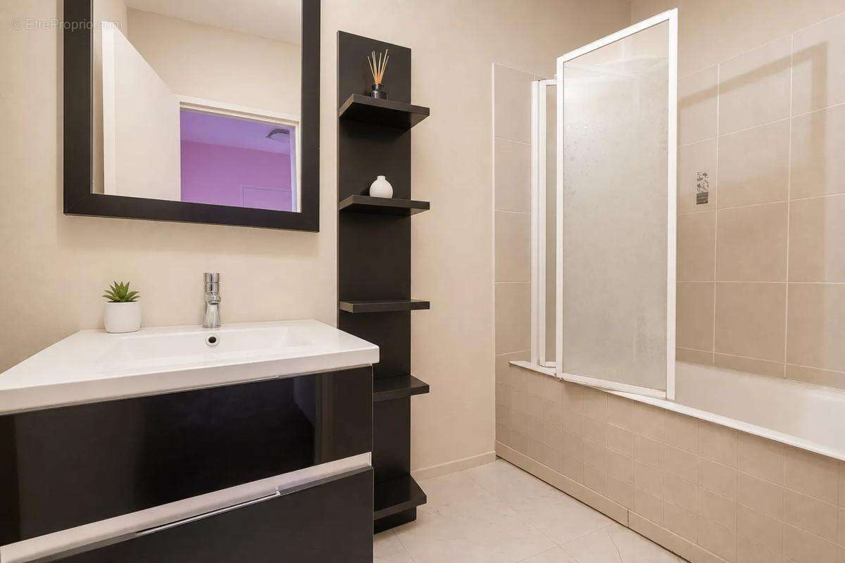 Appartement à SAINT-DENIS