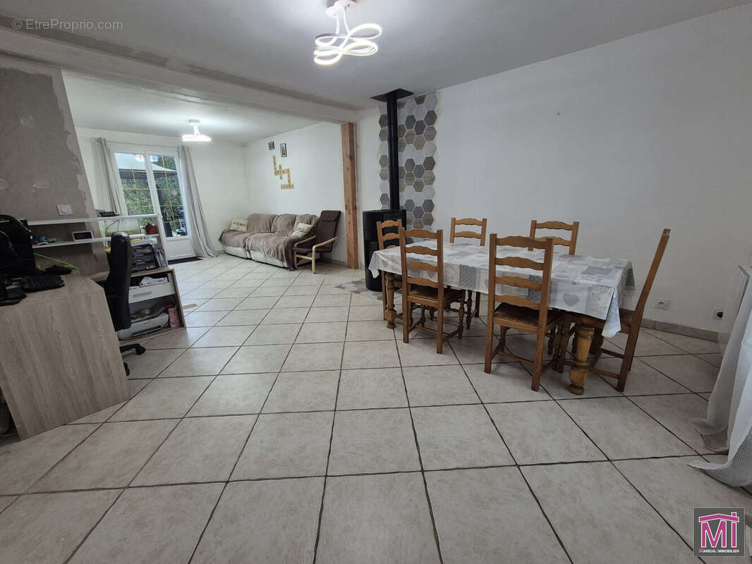 Maison à MAREUIL-SUR-OURCQ