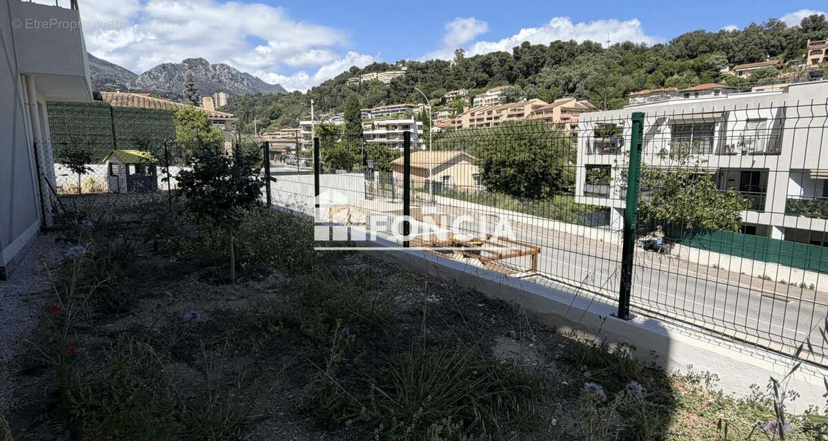 Appartement à ROQUEBRUNE-CAP-MARTIN