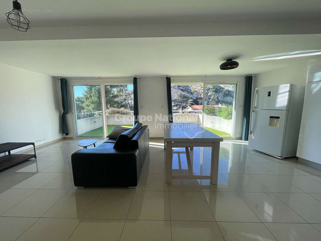 Appartement à CARRY-LE-ROUET