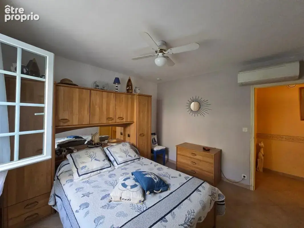 Saint-Cyprien Plage – Villa 3 faces de 6 chambres avec piscine, garage et solarium (À deux pas du port, de la plage et des comme - photo 11