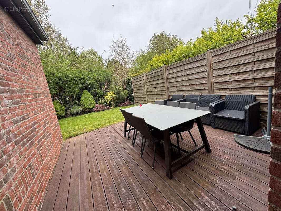 Maison à CAMPHIN-EN-PEVELE