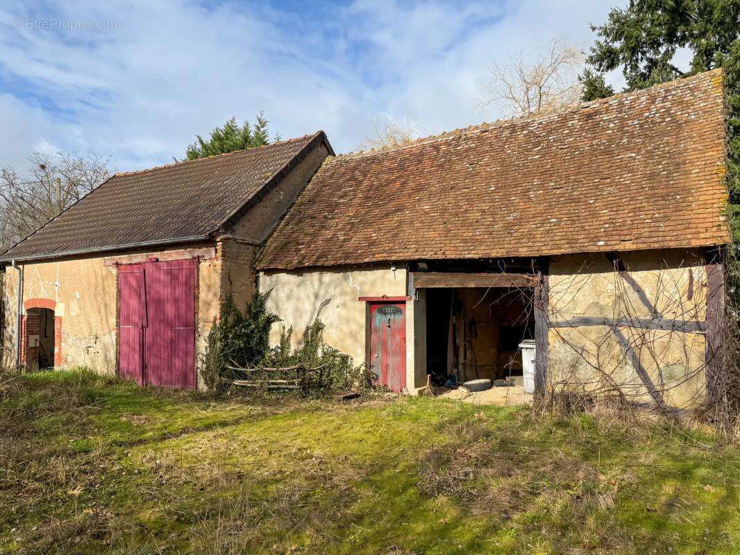 Maison à SALIGNY-SUR-ROUDON
