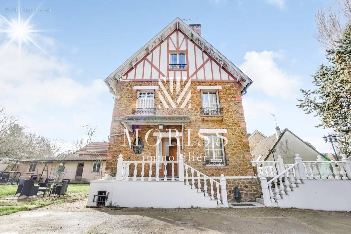 Appartement à BOISSY-SAINT-LEGER