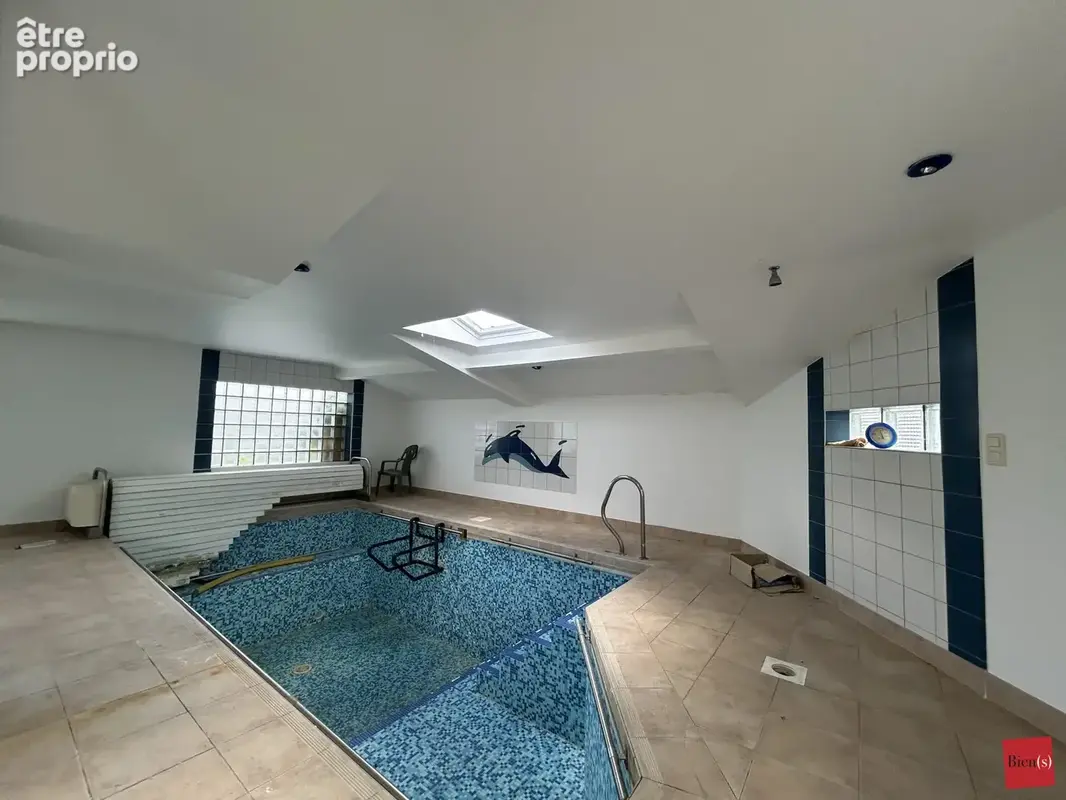 Maison 13 pièces 357 m² à vendre à Laval (53000) - photo 3