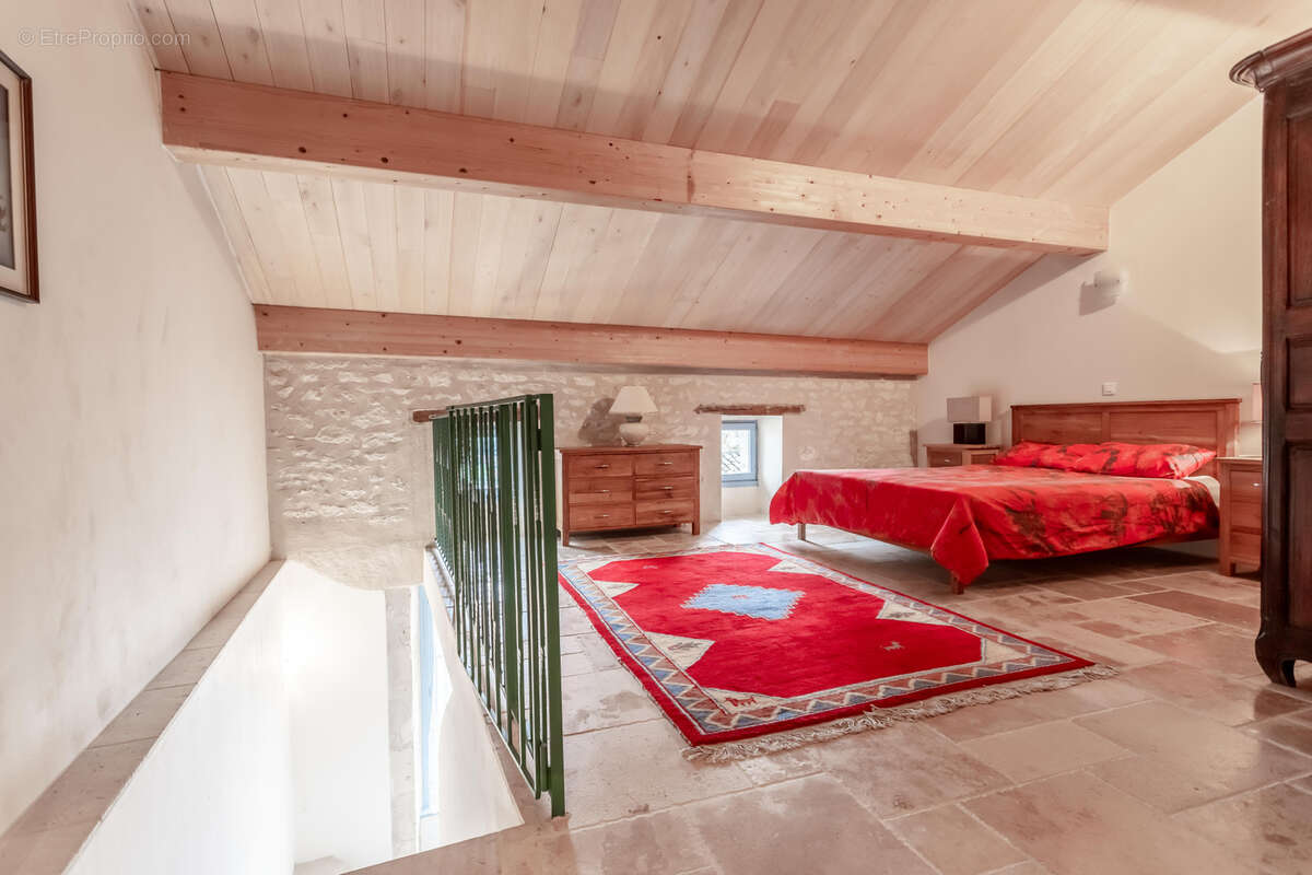 Maison de village avec piscine et jardin - photo 25