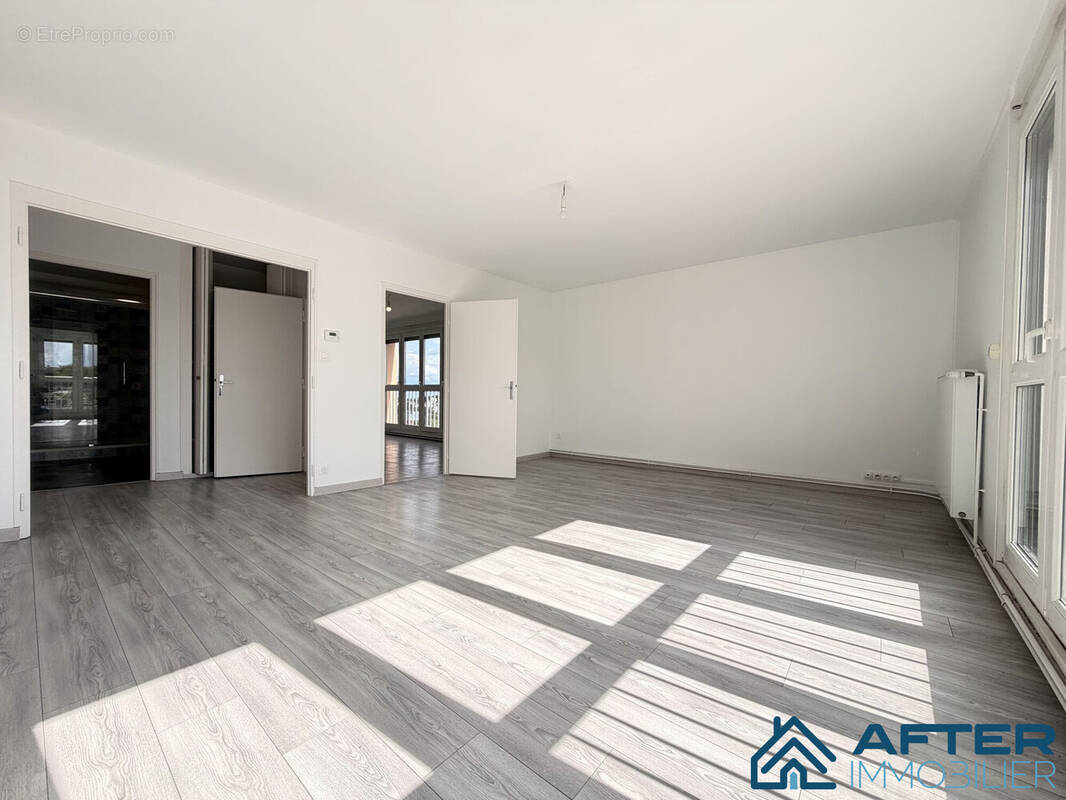 Appartement à LAXOU