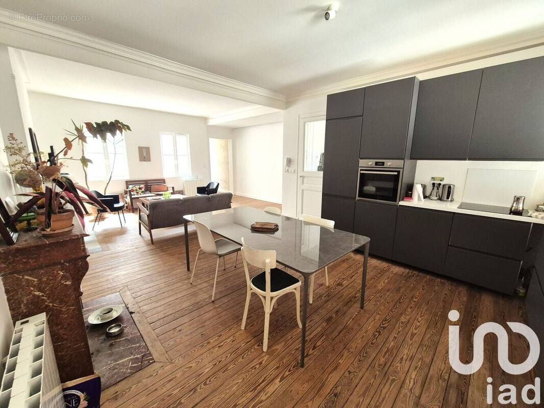 Photo 1 - Appartement à BORDEAUX