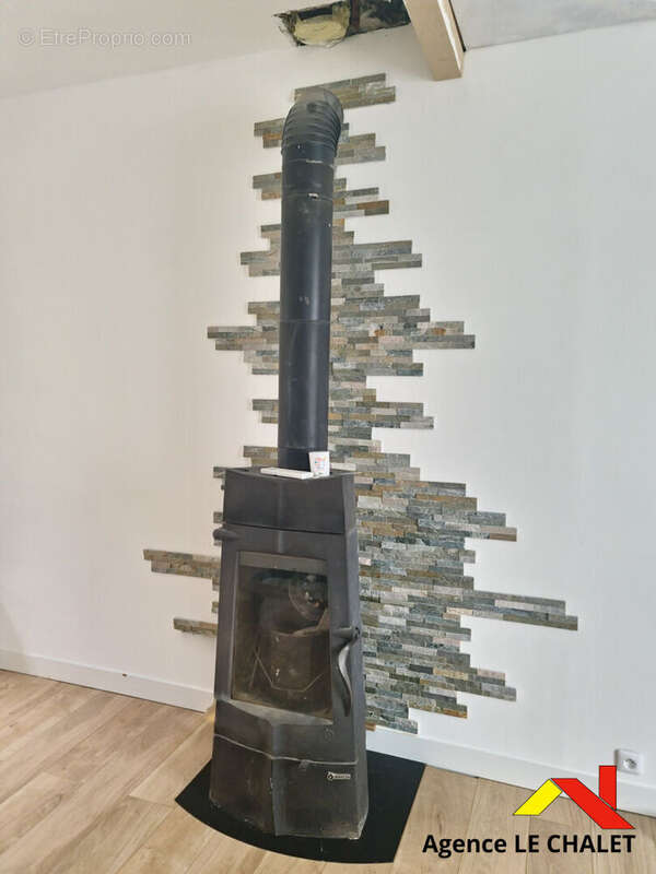 Maison à VILLENEUVE-LE-ROI