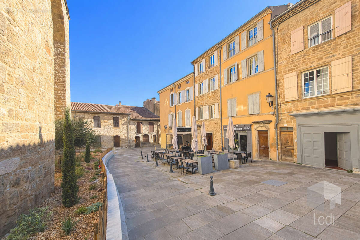 Appartement à AUBENAS